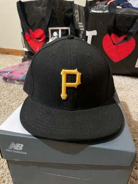 New Era 59FIFTY Pittsburgh Pirates Official On-Field Fitted Cap Size 7 5/8